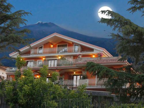 Etna Royal - Trilocale Vista Mare