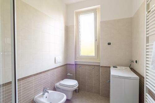 Apartamento Como Lake Nest - Studio With Garden