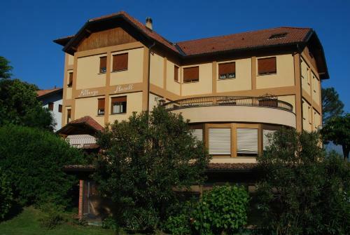 Hotel Albergo Rusall