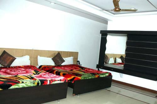 Hotel Nityanand Residency