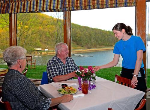 Tygart Lake Lodge