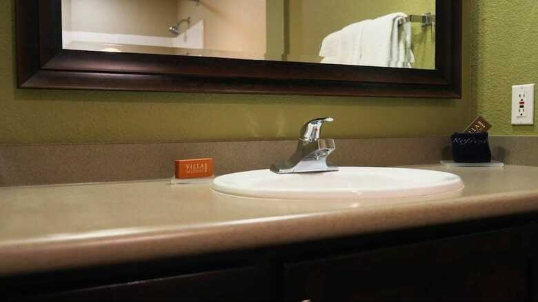 Hotel London Bridge Resort