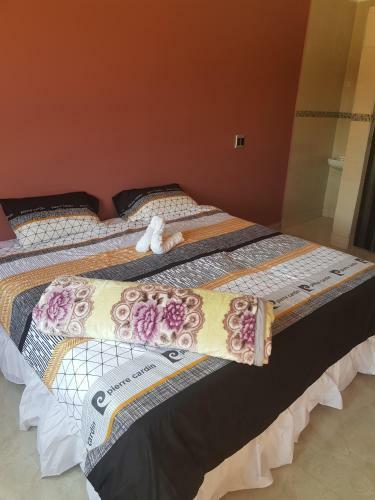 Hostal Glenmore Guest House