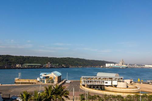 Apartamento Ushaka Waterfront - Palatial Private Penthouse