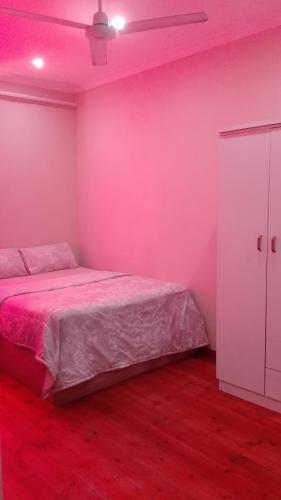 Hostal Admiral Guest