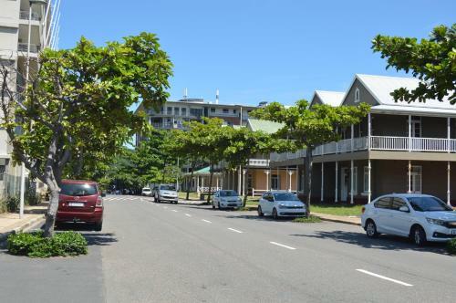 Apartamento Accommodation Front - Stunning 4 Sleeper Near Ushaka Marine World