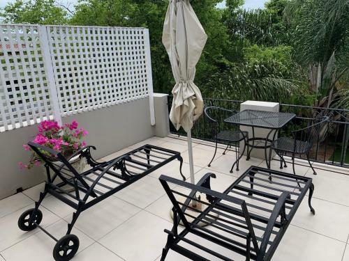 Hostal Valdior Guest House