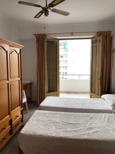 Hostal Casa De Huespedes El Almendro