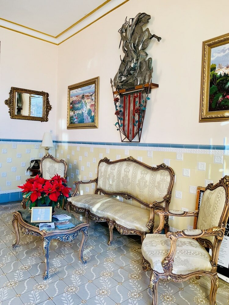 Hotel Llar De Capitans