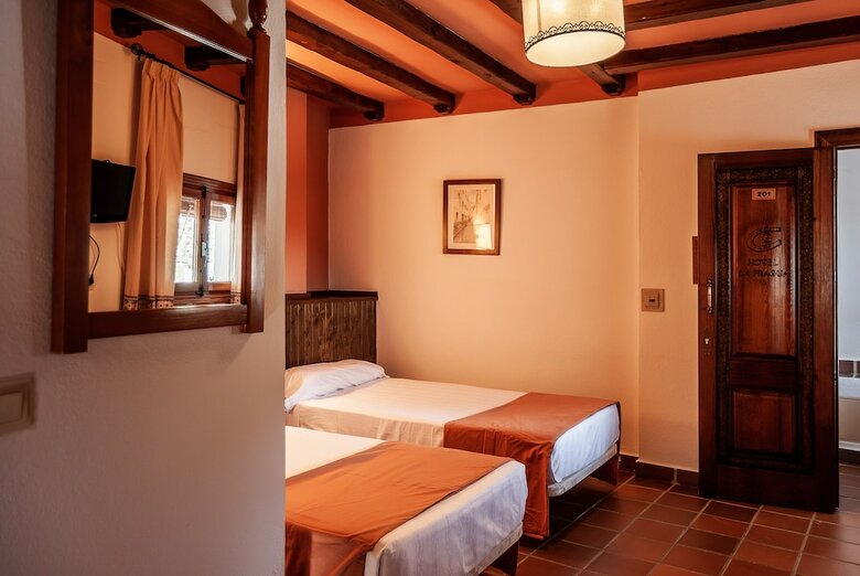 Hotel La Fragua I