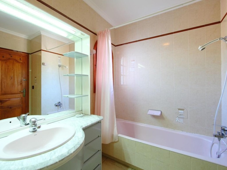 Holiday Home Cap Marti J�vea