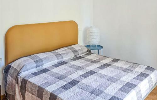 Beautiful Home In Pizzorne With 2 Bedrooms