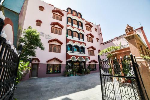 Oyo 19527 Hotel Babu Heritage