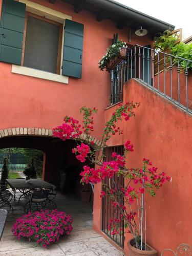 Hostal Relais Corte Bercelli