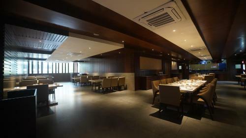 Hotel The Sheesham Tree, Bhopal