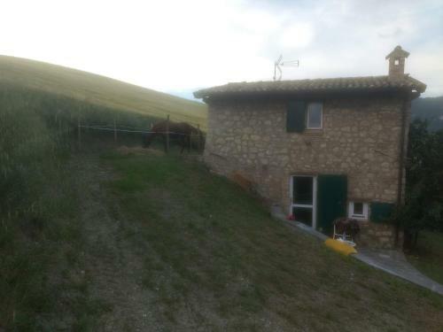Casetta In Sassi
