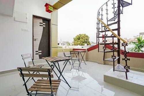 Hostal Oyo 80563 Exotic Stay