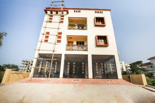Hostal Oyo Home 65443 Luxury