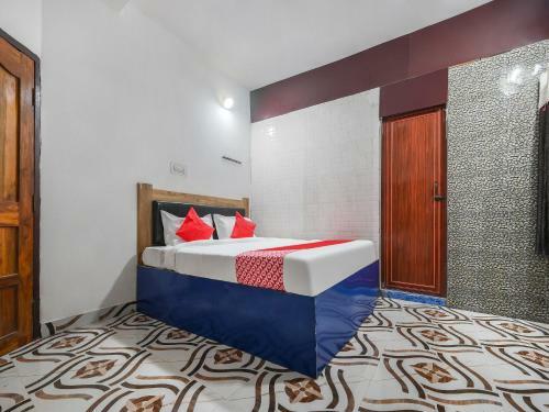 Hotel Oyo 81506 Ares Residency
