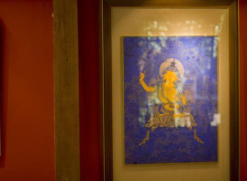 World Wai Thangka Theme Inn