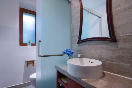 Hotel Yyj Island Garden Resorts Lijiang