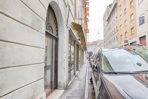 Impero Trieste Apartment A 2 Passi Da Ospedale Maggiore
