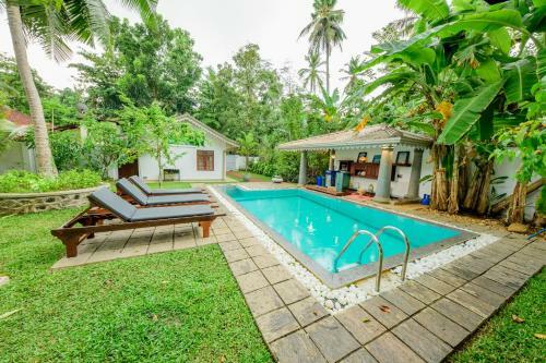 Villa Lotus