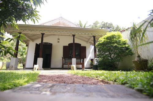 Villa Lotus