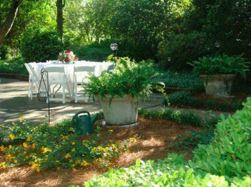 Bed & Breakfast Perrin Guest House Inn