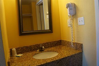 Motel Sundial Inn