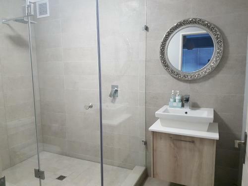 Apartamento Waters Edge 103