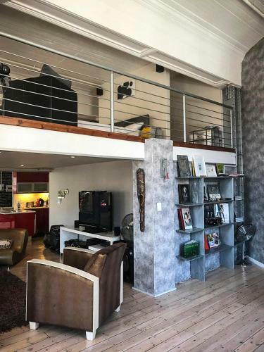 Cape Town Unique And Spacious Loft Apartment