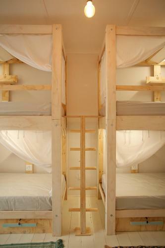 Hostal Moy Guesthouse