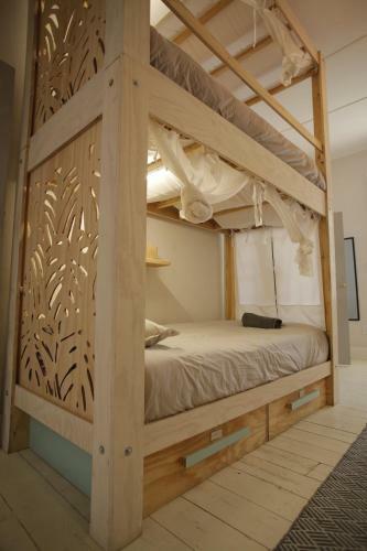 Hostal Moy Guesthouse