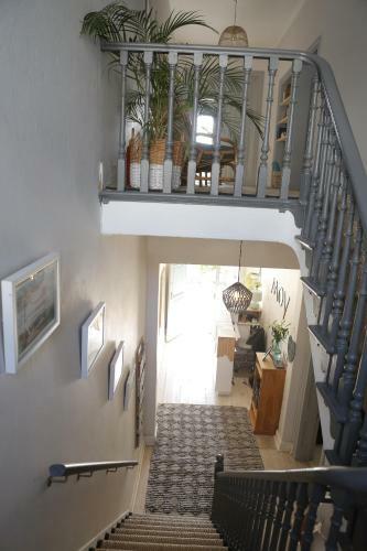 Hostal Moy Guesthouse