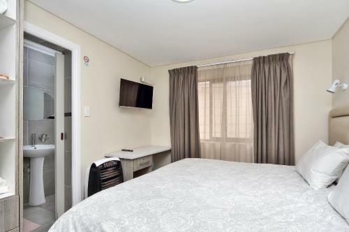 Hostal Camdene Guesthouse
