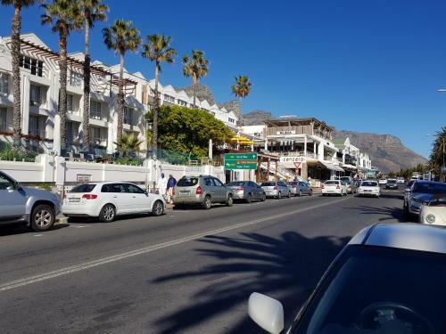 Hostal Camps Bay Cosy Accommodation