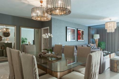 Dolphin Beach Luxury Apartment By Stadtgold
