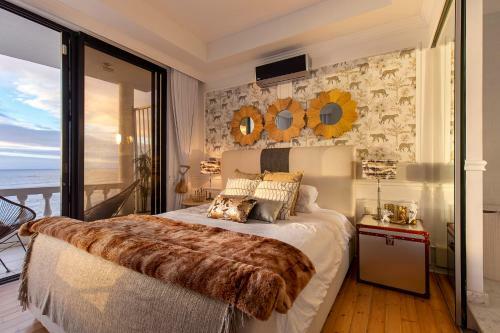 Clifton Yolo Spaces - Clifton Beachfront Apartments