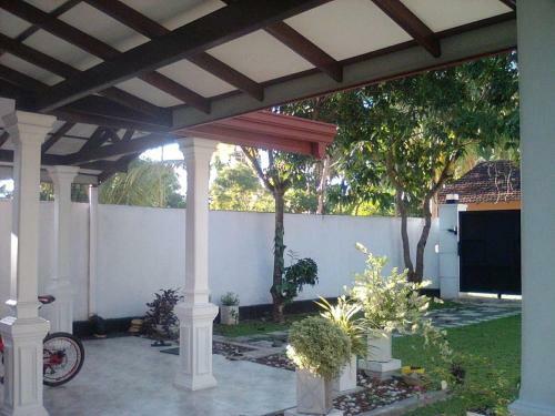 Fourcoock Villa