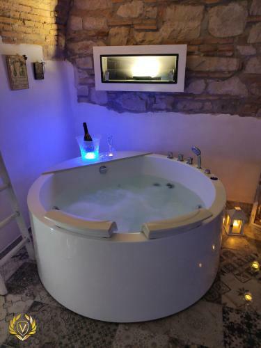 Venusuite Venosa - Luxury House & Relax -