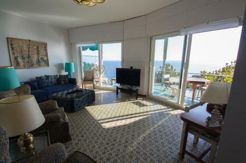 Apartamento Appartamento A Picco Sul Mare