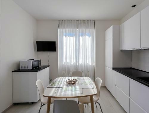 Apartamento Nuovo Bilocale In Centro Con Terrazzo E Posto Auto
