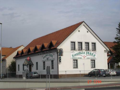 Hostal Guesthouse Janez