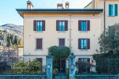 Lago Azzurro Apartment