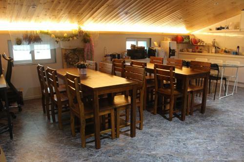 Hostal The Road Hotel