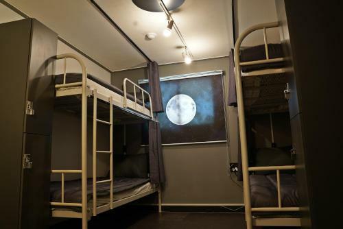 Hostal Apollo Guesthouse
