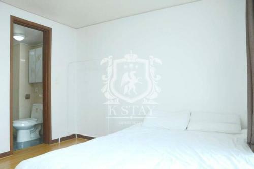 Chungdam Collection Membership Apartment
