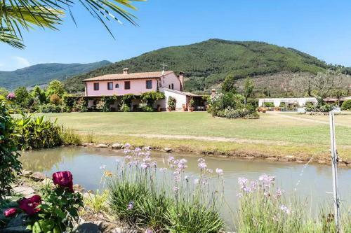 Villa Under The Tuscan Sun