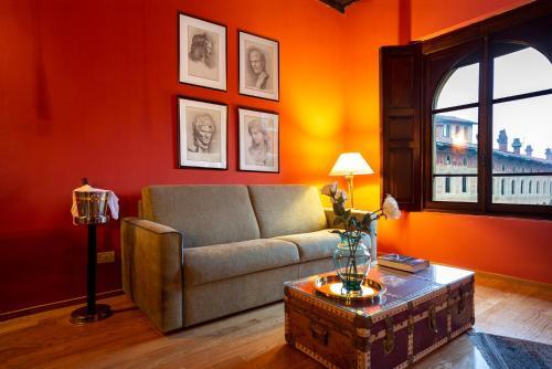 N�30 Charme Apartments